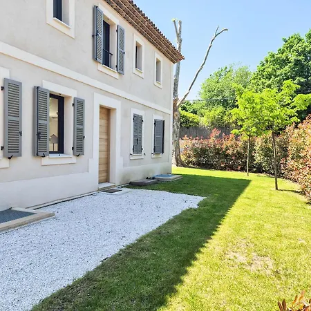 Bonaventure Villa *